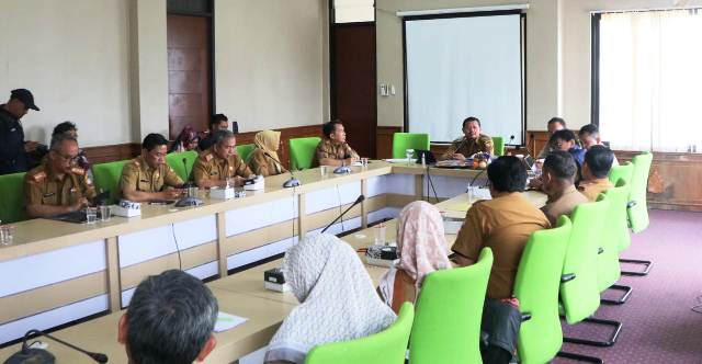 Program PTSL Di Sumedang Capai 48 Persen - Kabupaten Sumedang